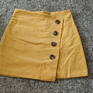 Yellow skirt